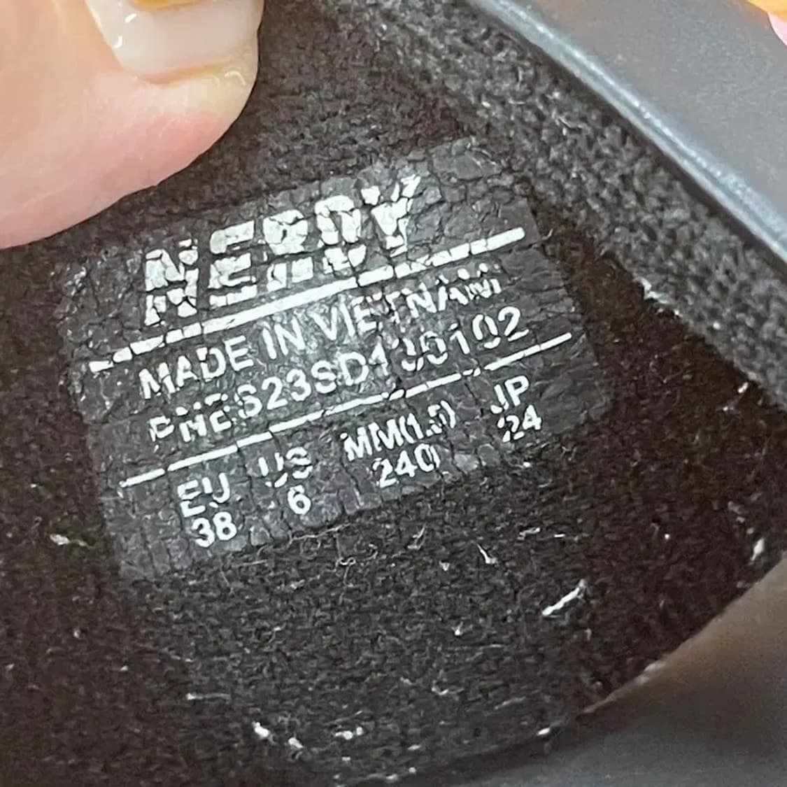 널디 빅로고 슬라이드 슬리퍼 240 G06311 상품이미지5
