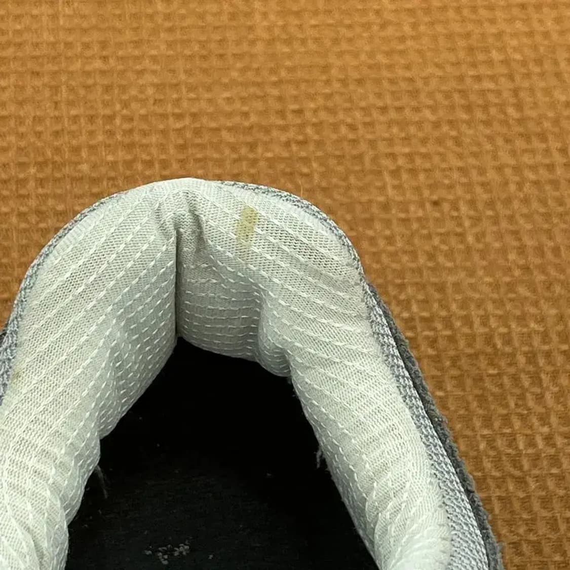 아디다스 이큅먼트 10 U 런닝화 운동화 240 G06471 상품이미지6