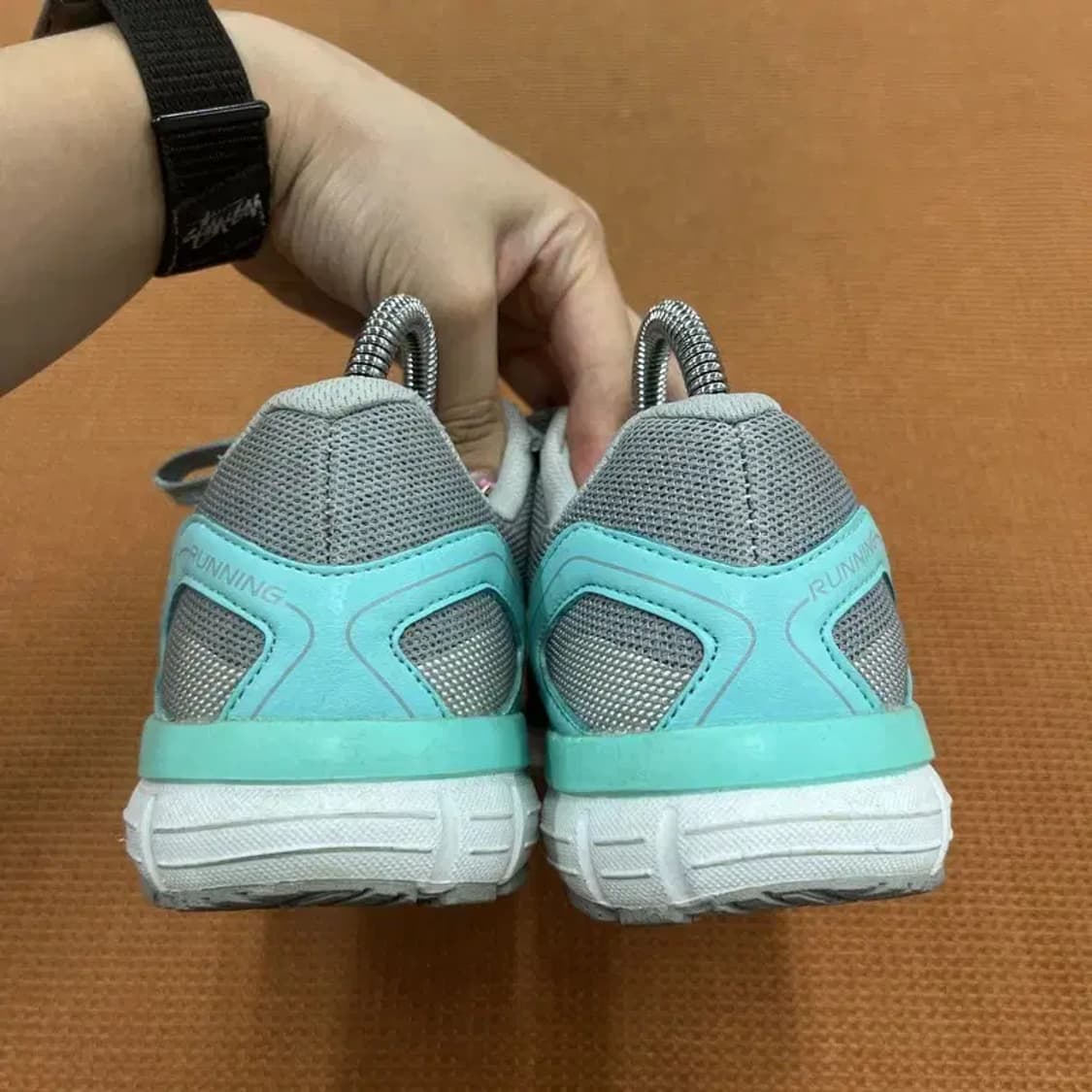 데상트 러쉬 스니커즈 운동화 230 G06622 상품이미지2