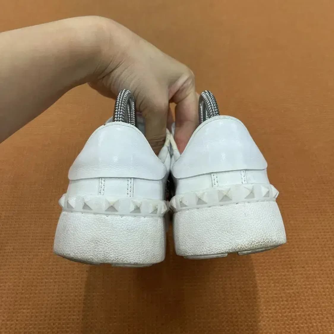 발렌티노 락스터드 스니커즈 운동화 39 G06662 상품이미지2