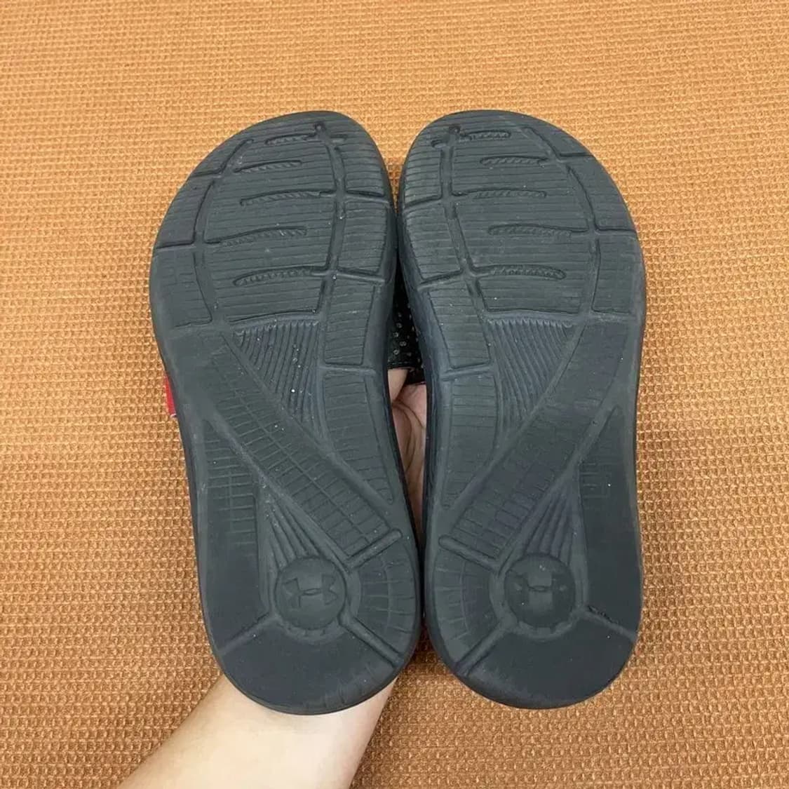 언더아머 이그나이트 6 슬라이드 슬리퍼 260 G06992 상품이미지4
