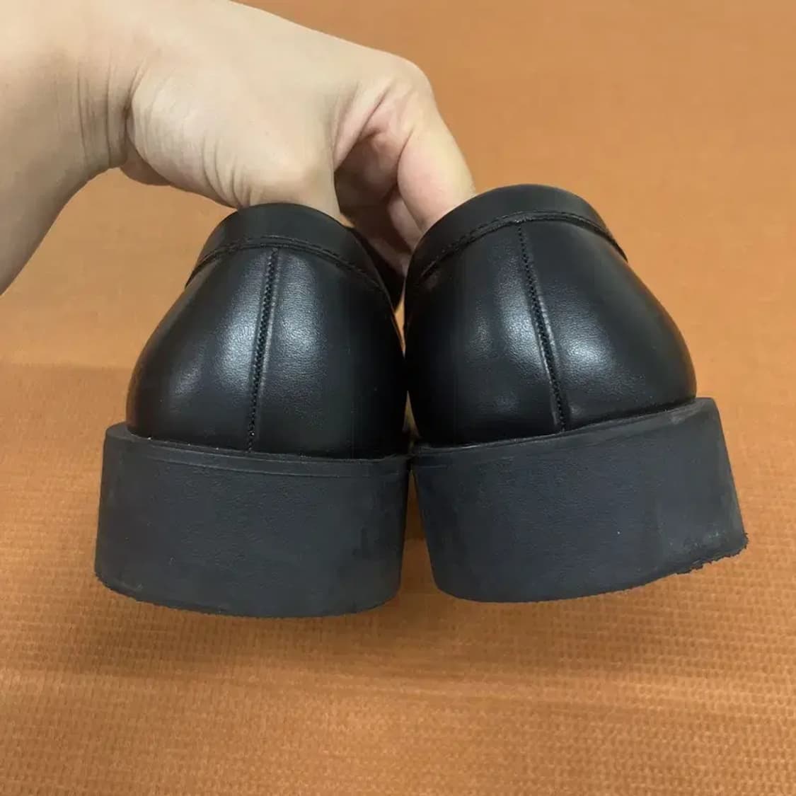 자라 ZARA 블랙 페니 로퍼 275 G07155 상품이미지2