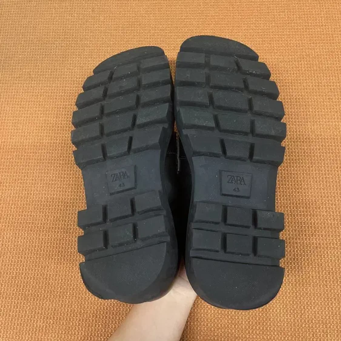 자라 ZARA 블랙 페니 로퍼 275 G07155 상품이미지4