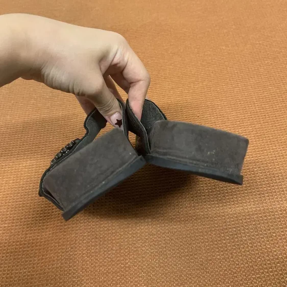 베라왕 쥬얼 슬리퍼 230 G07367 상품이미지2