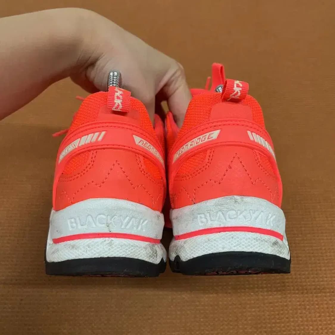 블랙야크 네온릿지 트레킹화 등산화 240 G07426 상품이미지2