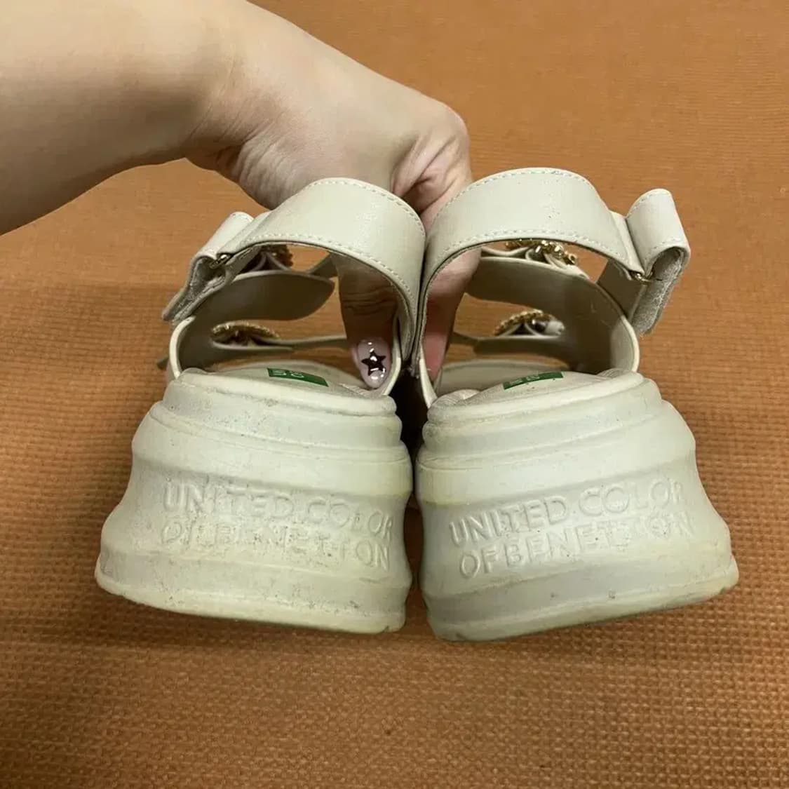 베네통 크리스탈 샌들 240 G07493 상품이미지2