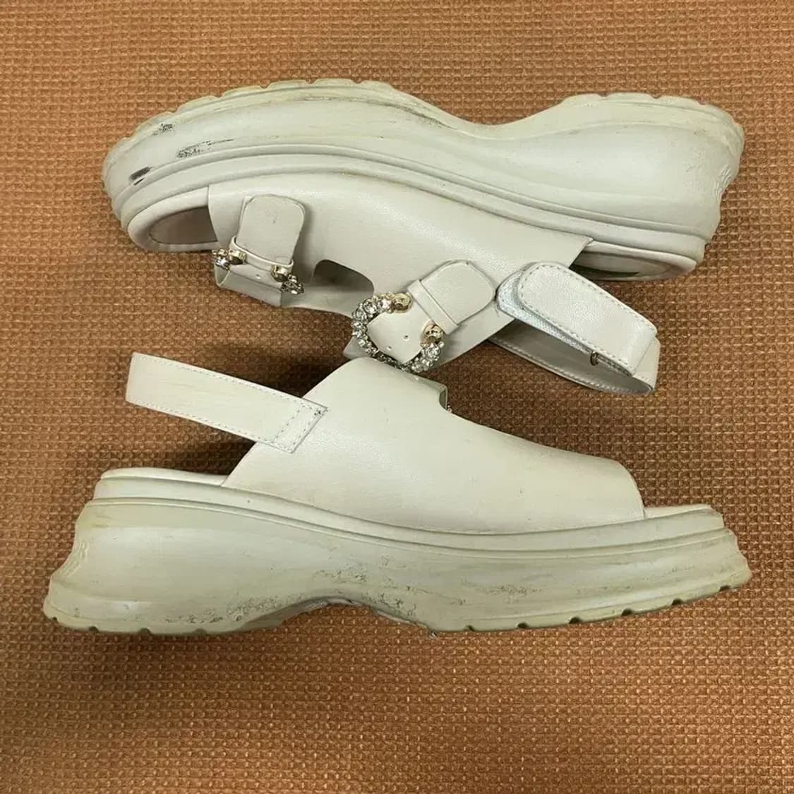 베네통 크리스탈 샌들 240 G07493 상품이미지3