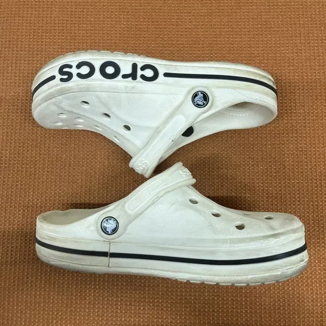 크록스 크록밴드 슬리퍼 샌들 W8 G07671 상품이미지3