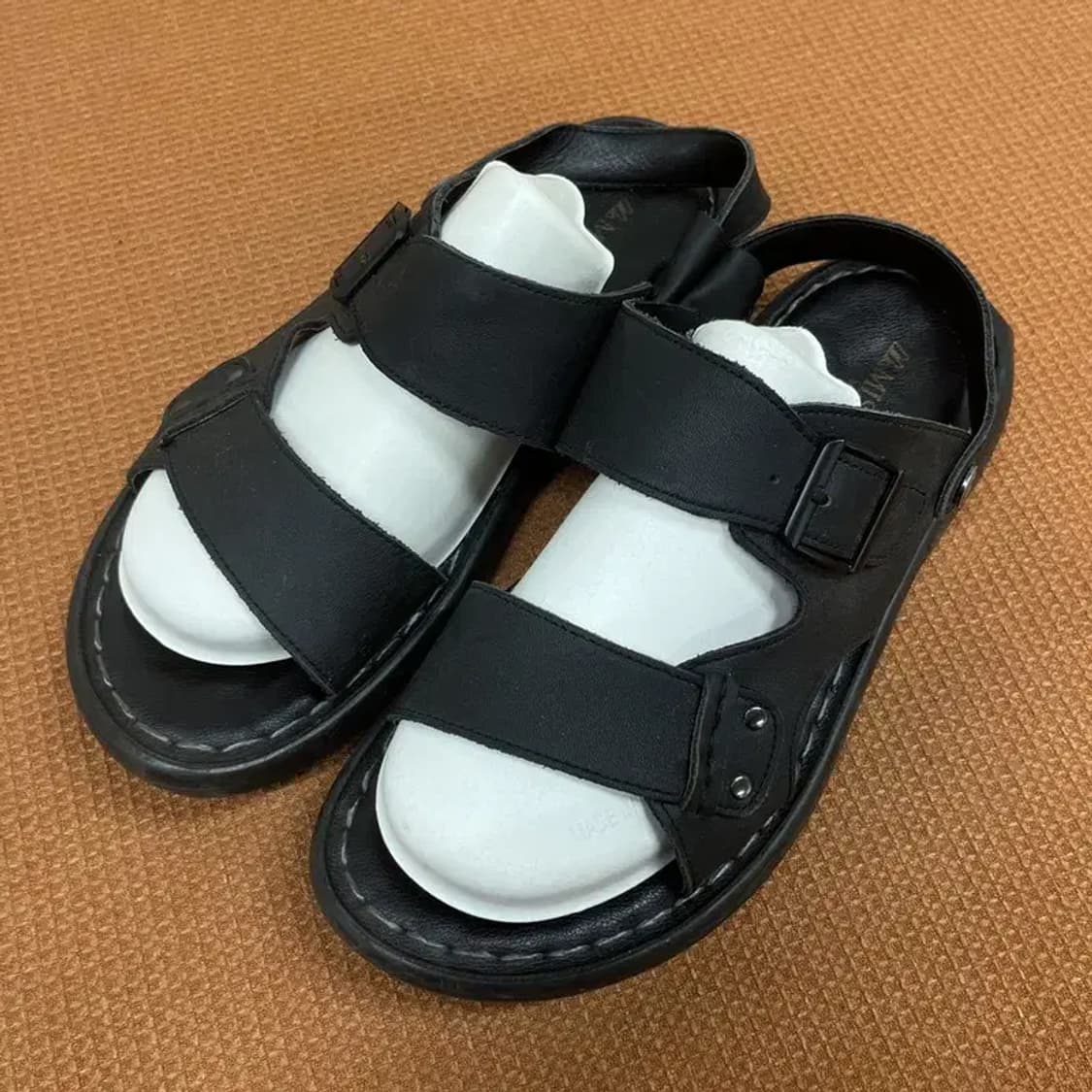 미셸 바이 탠디 블랙 샌들 260 G07759 상품이미지1