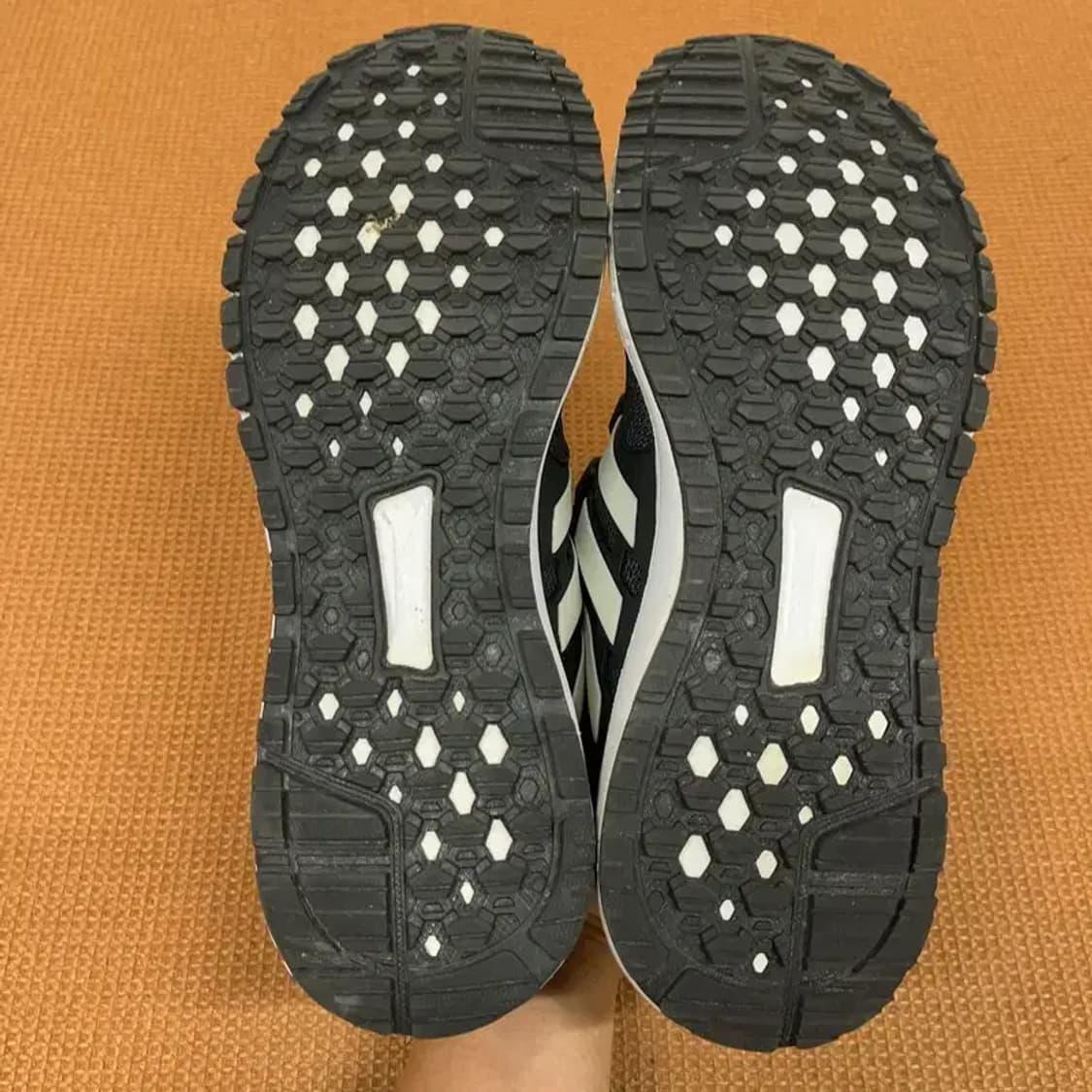 아디다스 에너지 클라우드 블랙 운동화 런닝화 신발 270 G08485 상품이미지4