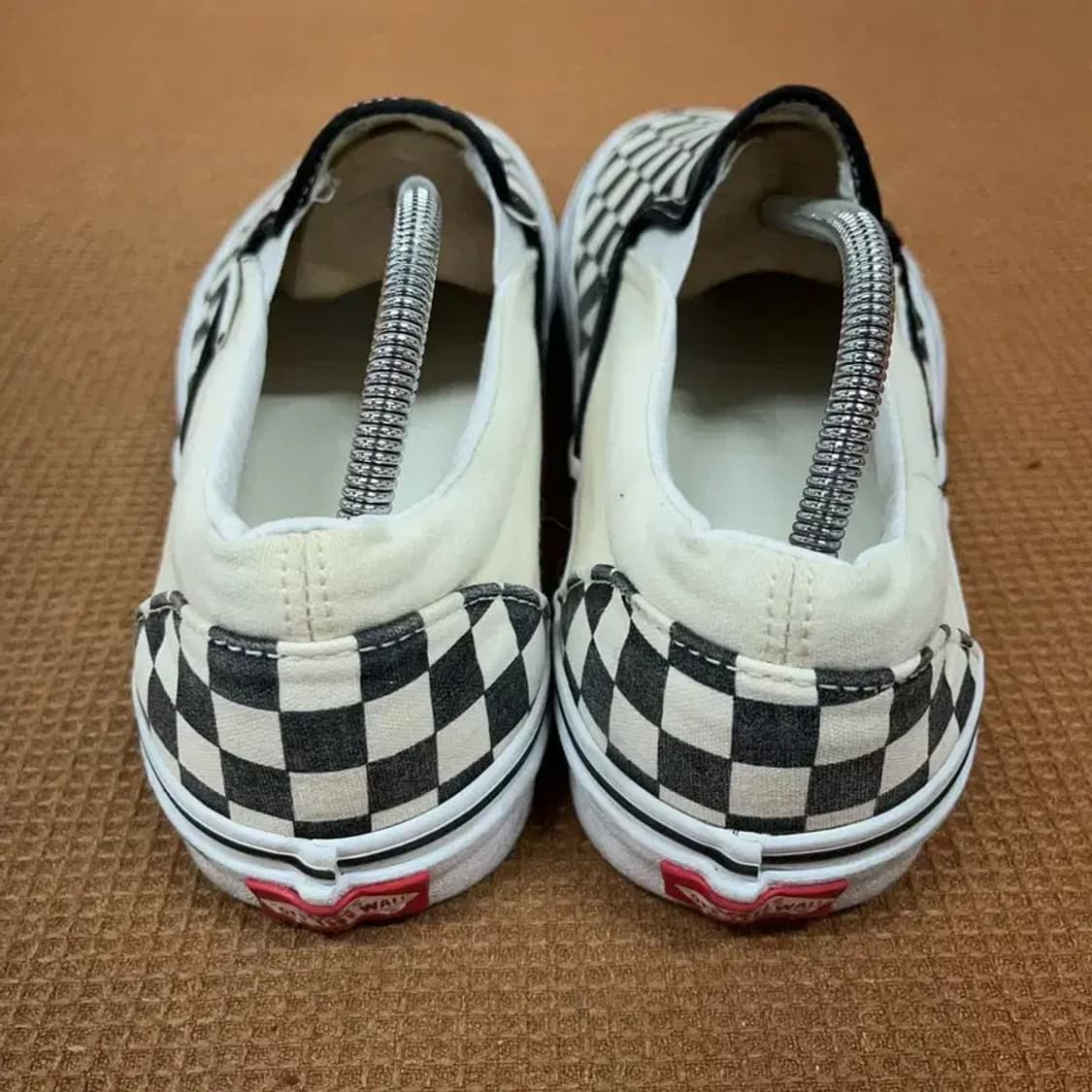 반스 체커보드 슬립온 스니커즈 280 G08561 상품이미지2