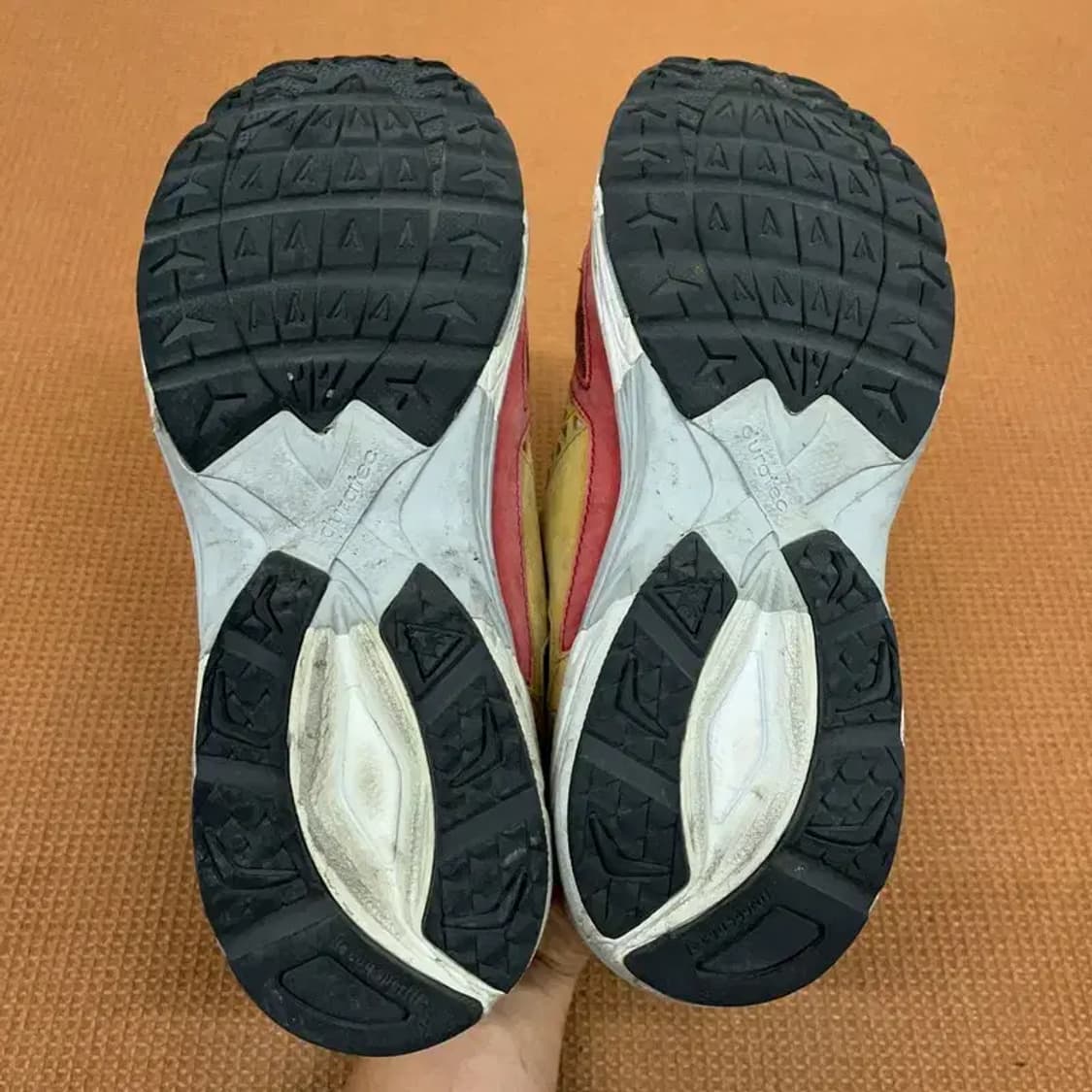 르꼬끄 드래곤 듀라텍 하이 스니커즈 운동화 260 G08564 상품이미지6