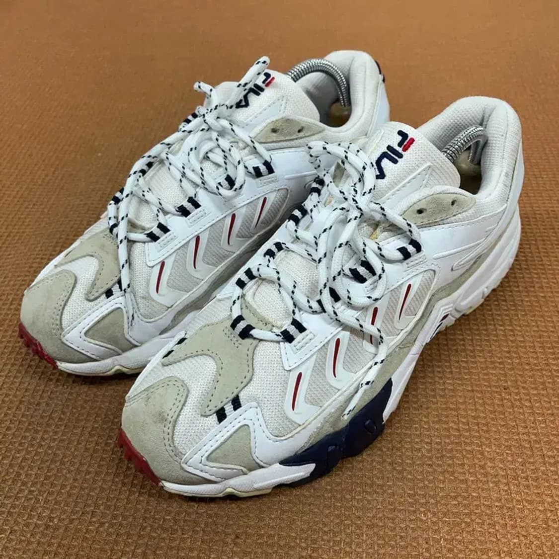 필라 휠라 래비지먼트 2000 스니커즈 운동화 260 G08568 상품이미지1