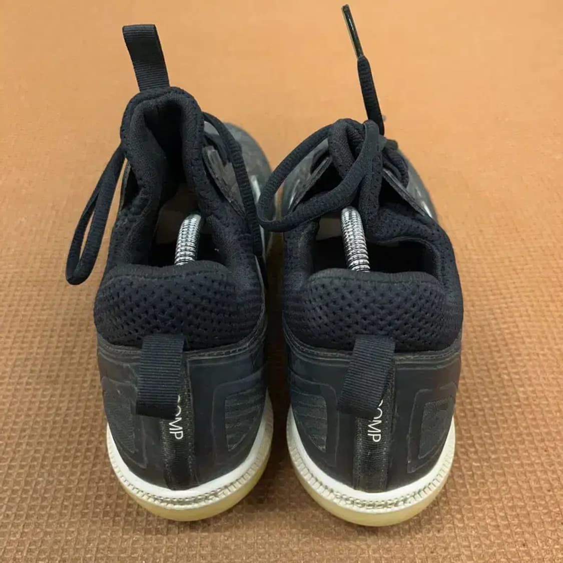 뉴발란스 콤프 V2 인조잔디화 야구화 G08606 상품이미지2