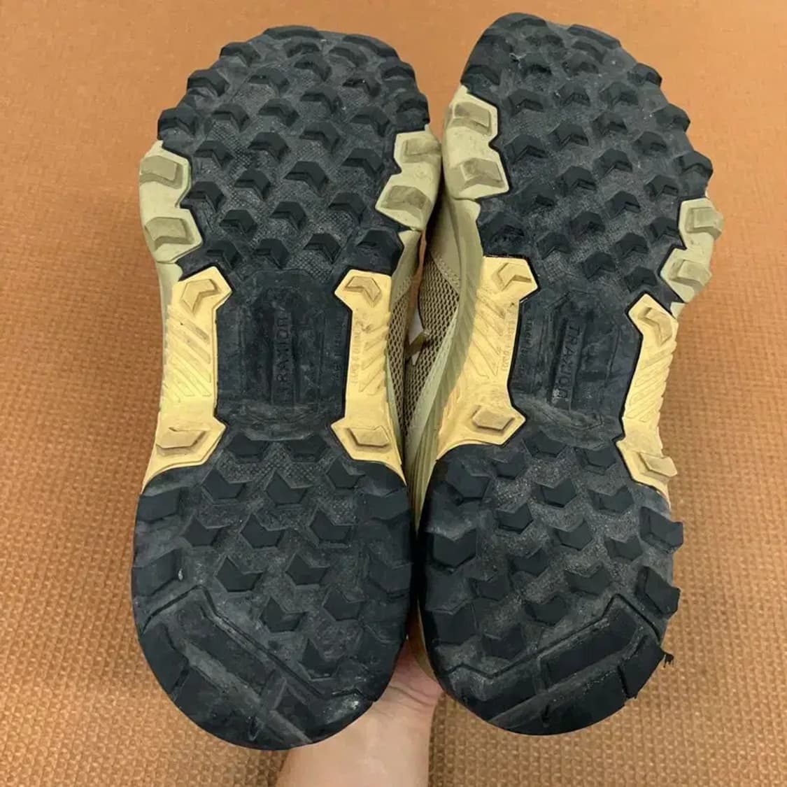아디다스 ZX750 운동화 240 G08672 상품이미지4