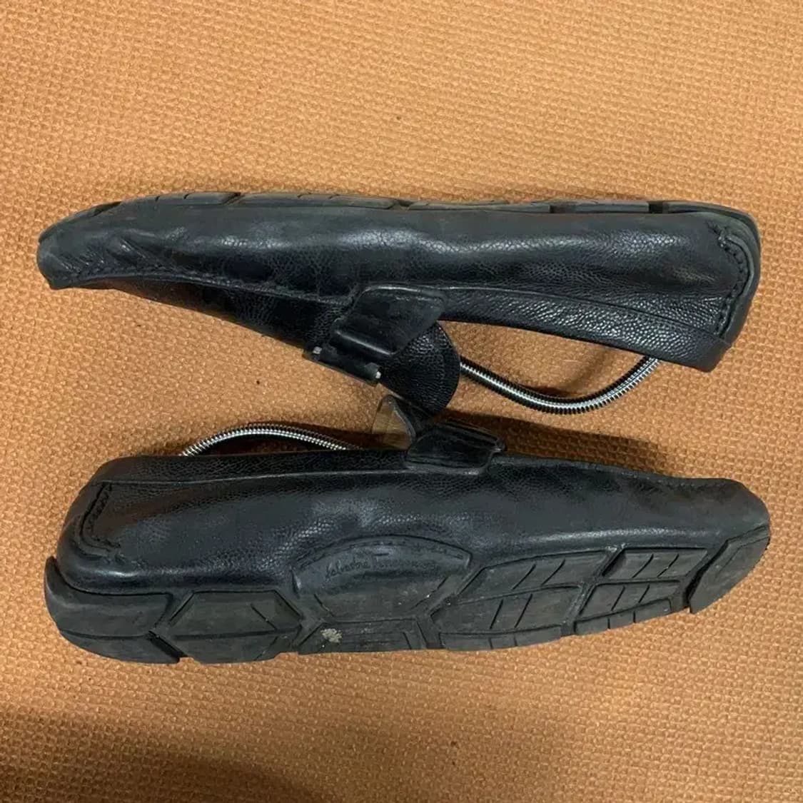 페라가모 빈티지 가죽 드라이빙슈즈 9.5 G08752 상품이미지3