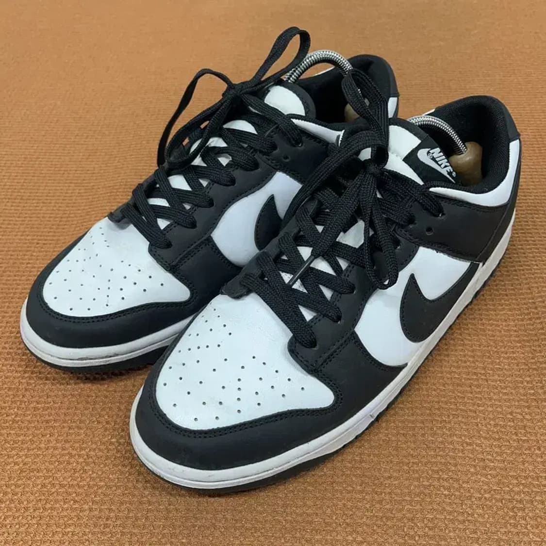 나이키 덩크 로우 레트로 범고래 스니커즈 운동화 280 G08731 상품이미지1
