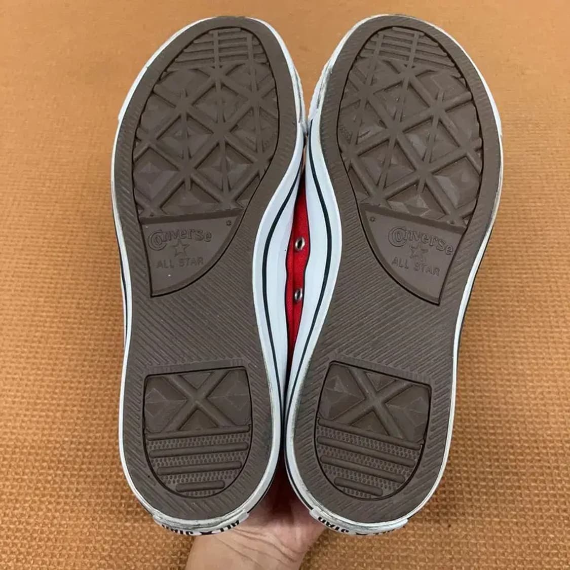 컨버스 척테일러 올스타 스니커즈 운동화 250 G08756 상품이미지4