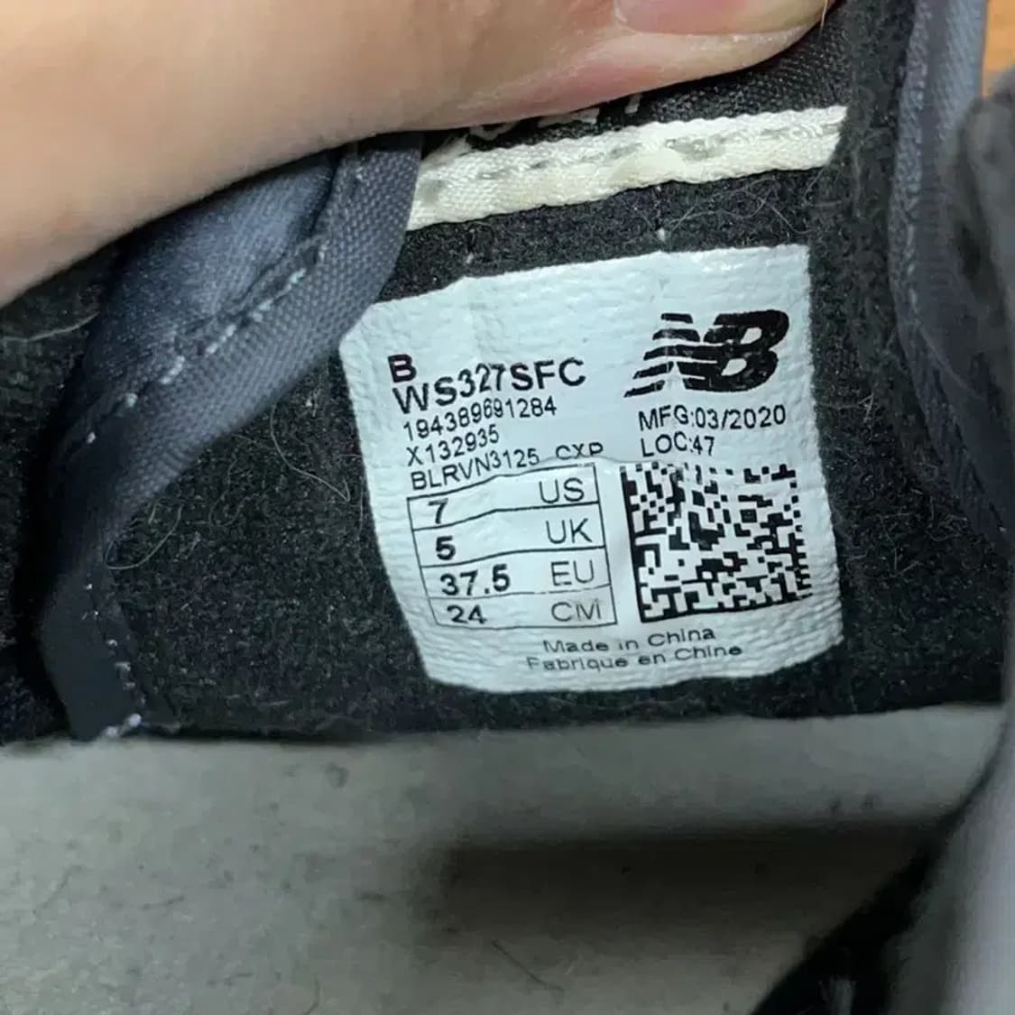 뉴발란스 327 스니커즈 운동화 240 G08770 상품이미지5