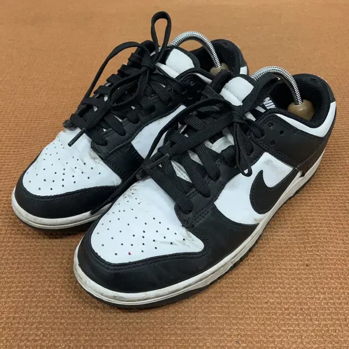 나이키 덩크 로우 레트로 범고래 스니커즈 운동화 255 G08784 상품이미지1