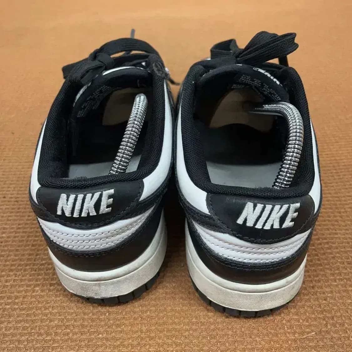 나이키 덩크 로우 레트로 범고래 스니커즈 운동화 255 G08784 상품이미지2