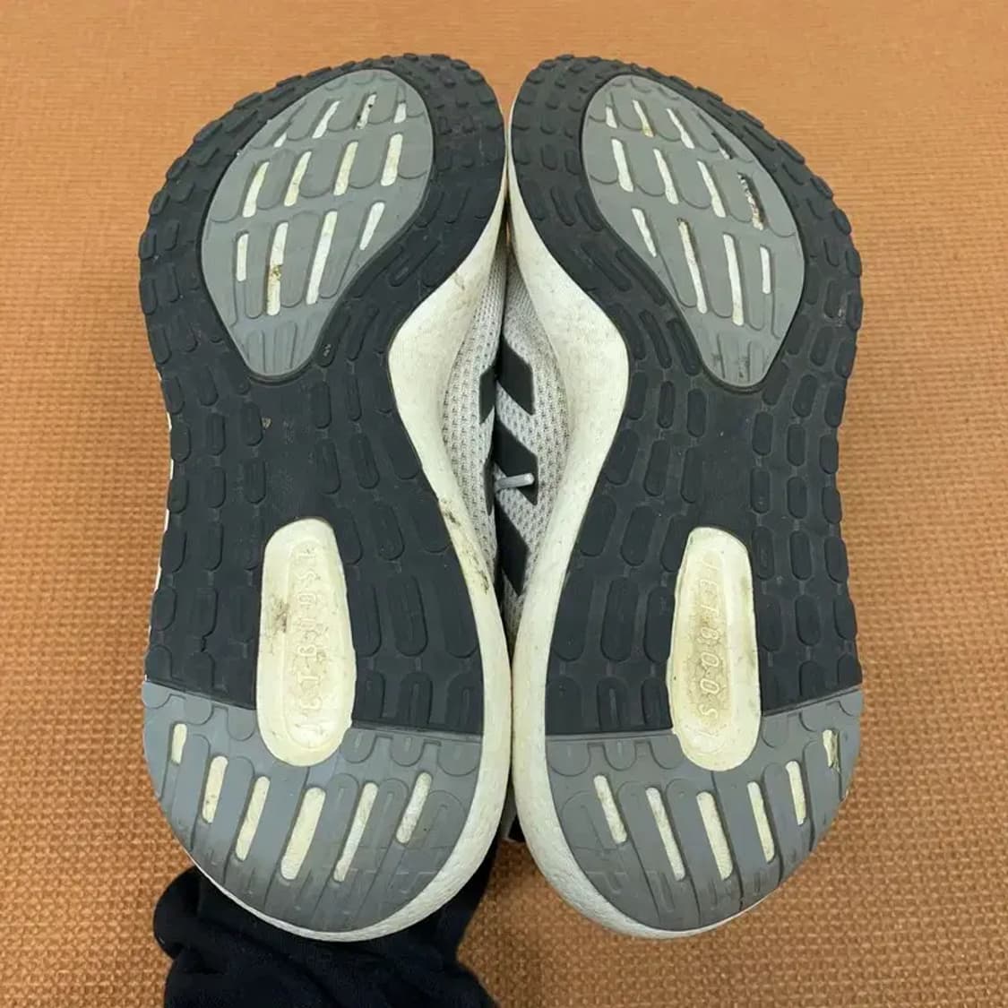 아디다스 퓨어부스트 제트 런닝화 운동화 250 G08800 상품이미지4