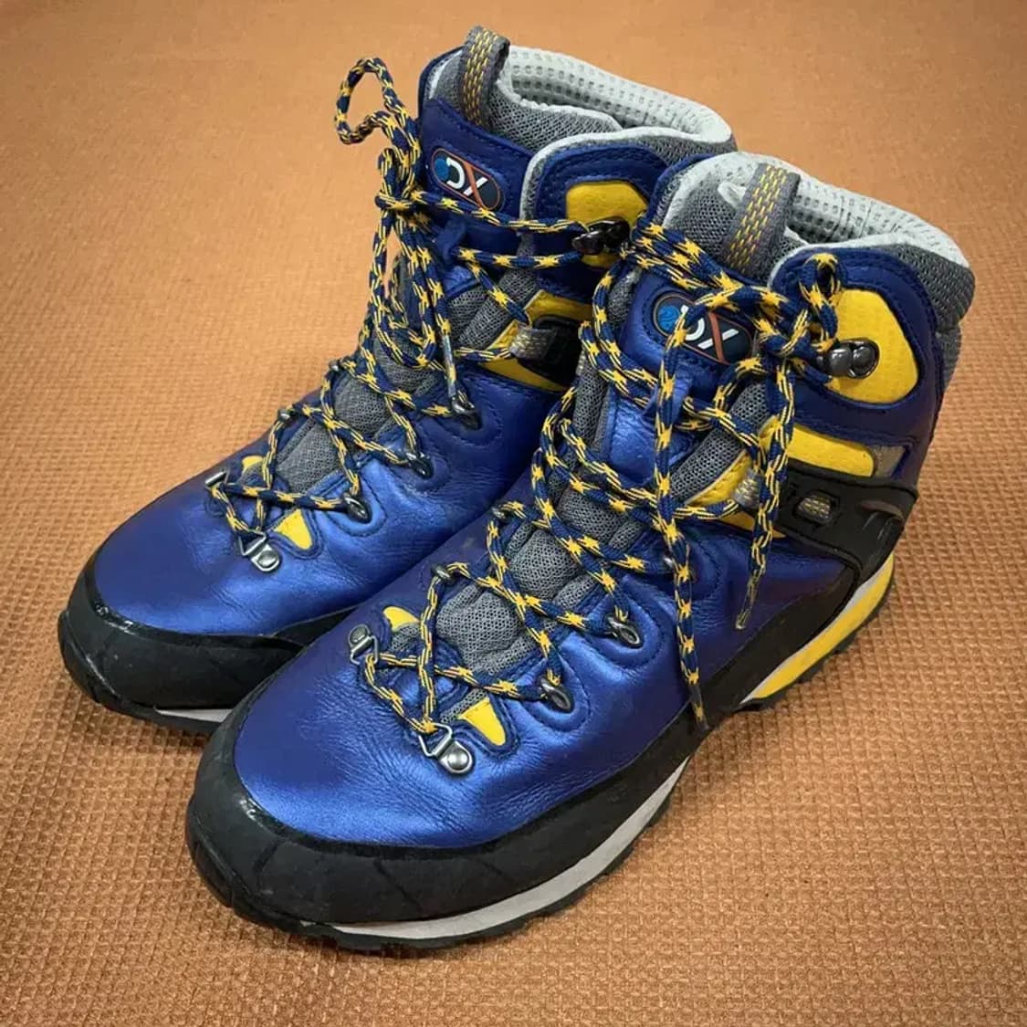 디스커버리 아웃도어 트레킹화 등산화 265 G08857 상품이미지1