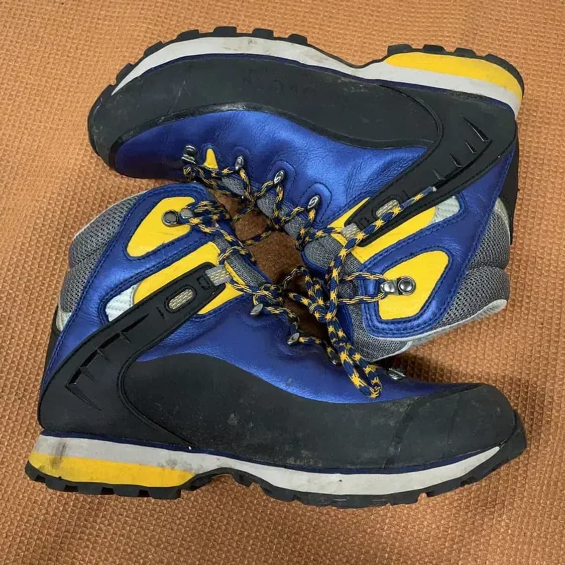 디스커버리 아웃도어 트레킹화 등산화 265 G08857 상품이미지3