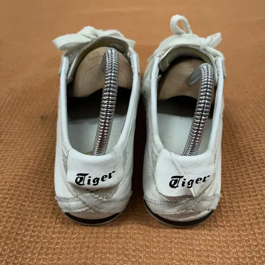 오니츠카타이거 멕시코 66 스니커즈 운동화 240 G08850 상품이미지2