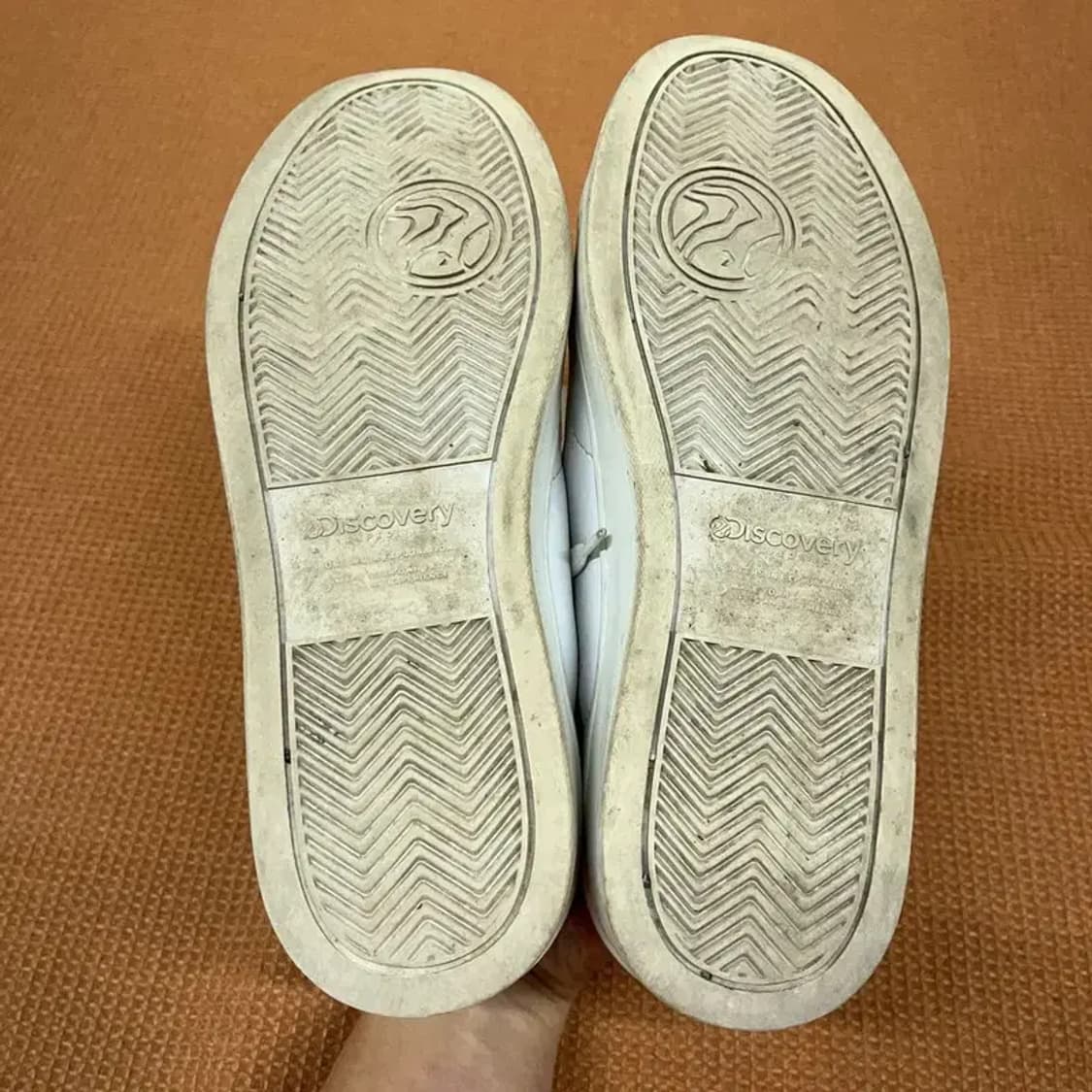 디스커버리 코트네오 4 스니커즈 운동화 240 G08851 상품이미지4