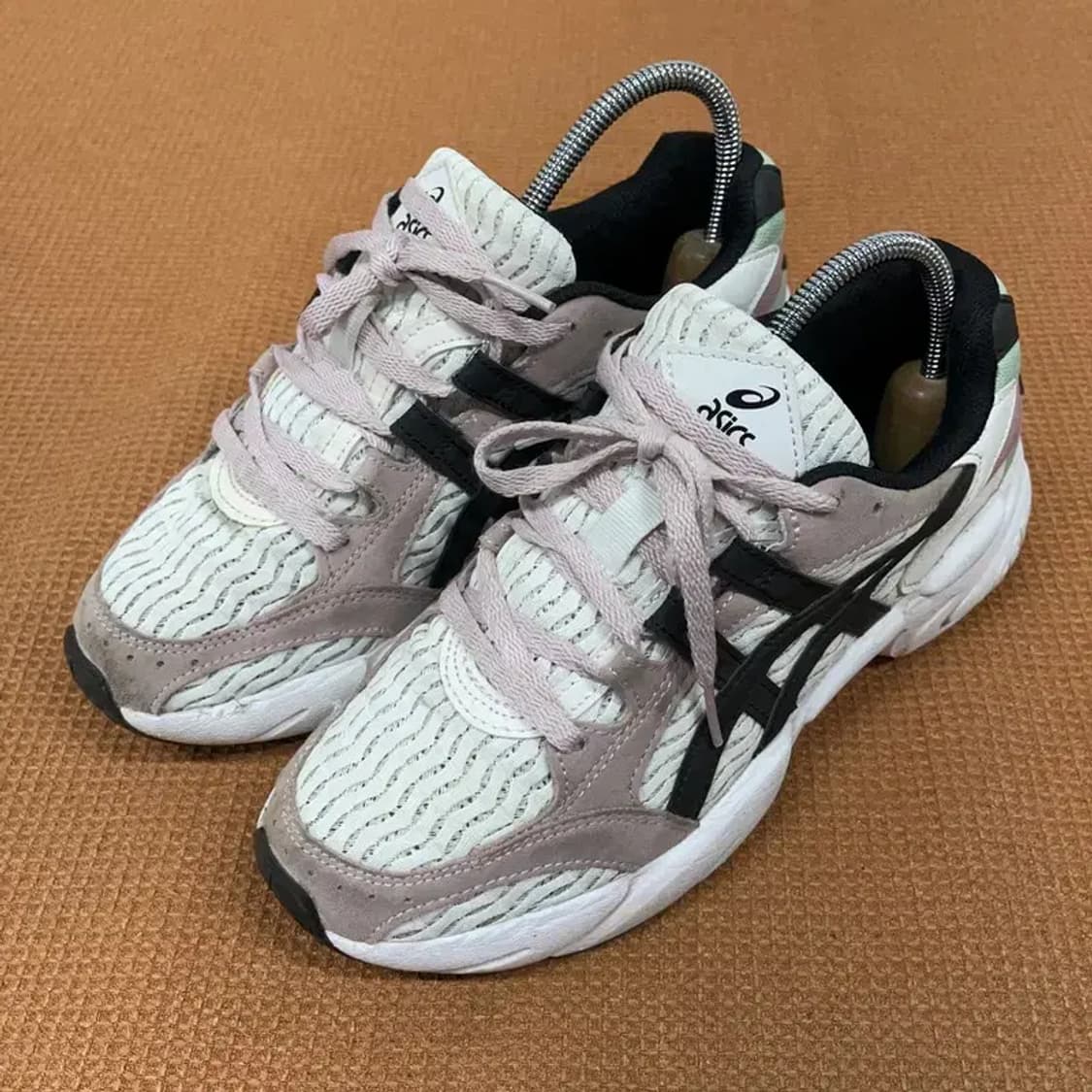 아식스 젤 BND 스니커즈 운동화 240 G08864 상품이미지1