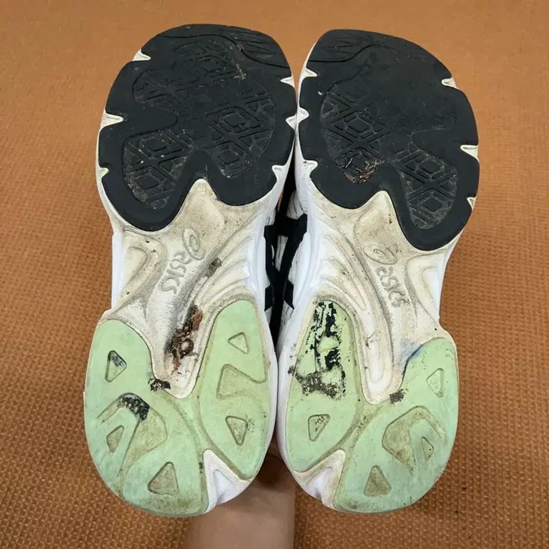 아식스 젤 BND 스니커즈 운동화 240 G08864 상품이미지4