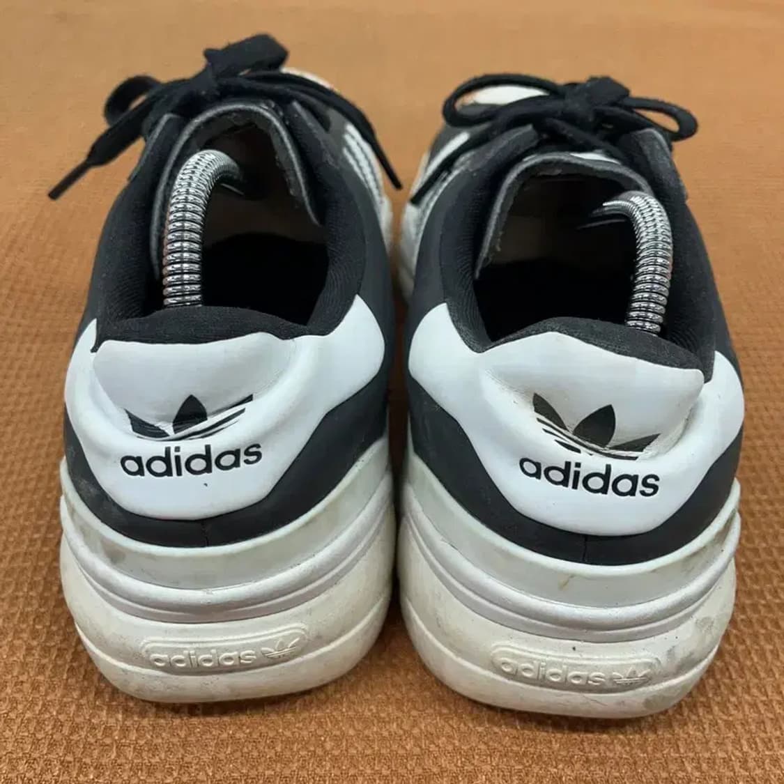 아디다스 슈퍼스타 밀렌콘 스니커즈 운동화 270 G08880 상품이미지2