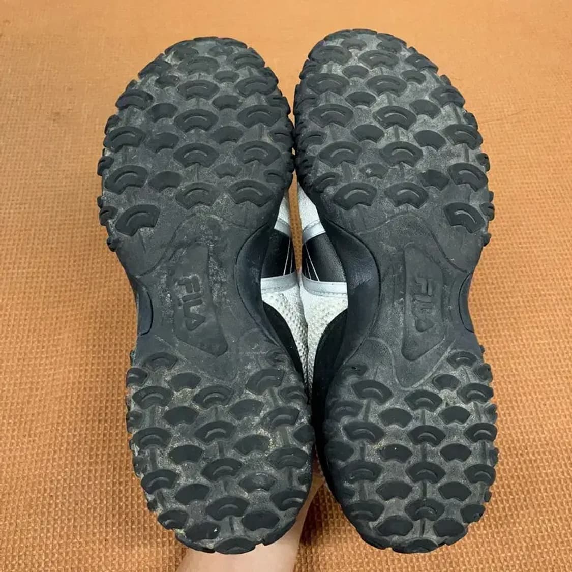 필라 에샤페 MS v2 스니커즈 280 G08901 상품이미지4