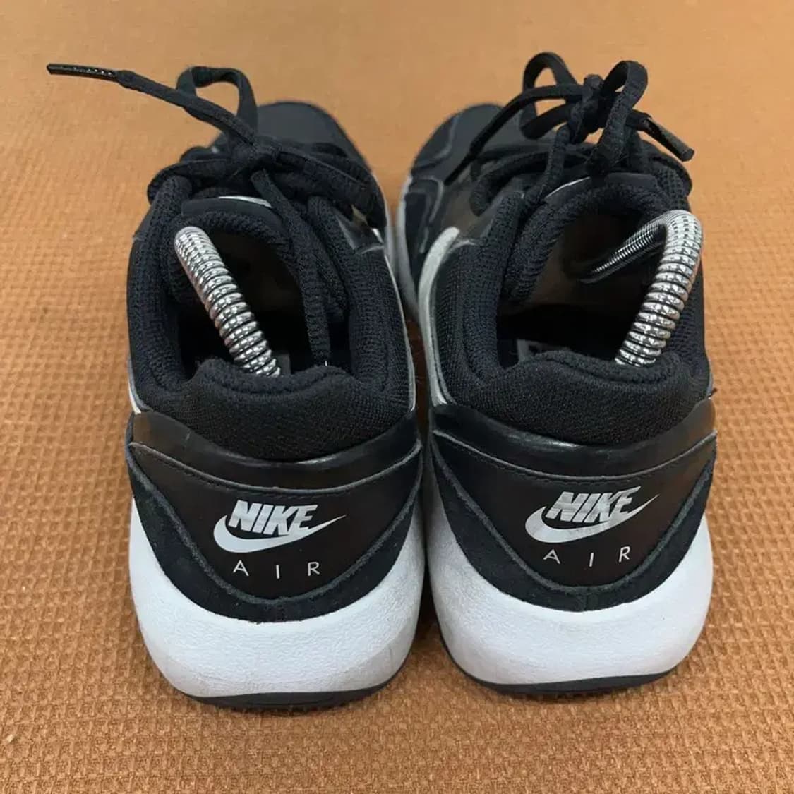 나이키 에어맥스 노스탤직 스니커즈 운동화 230 G08902 상품이미지2