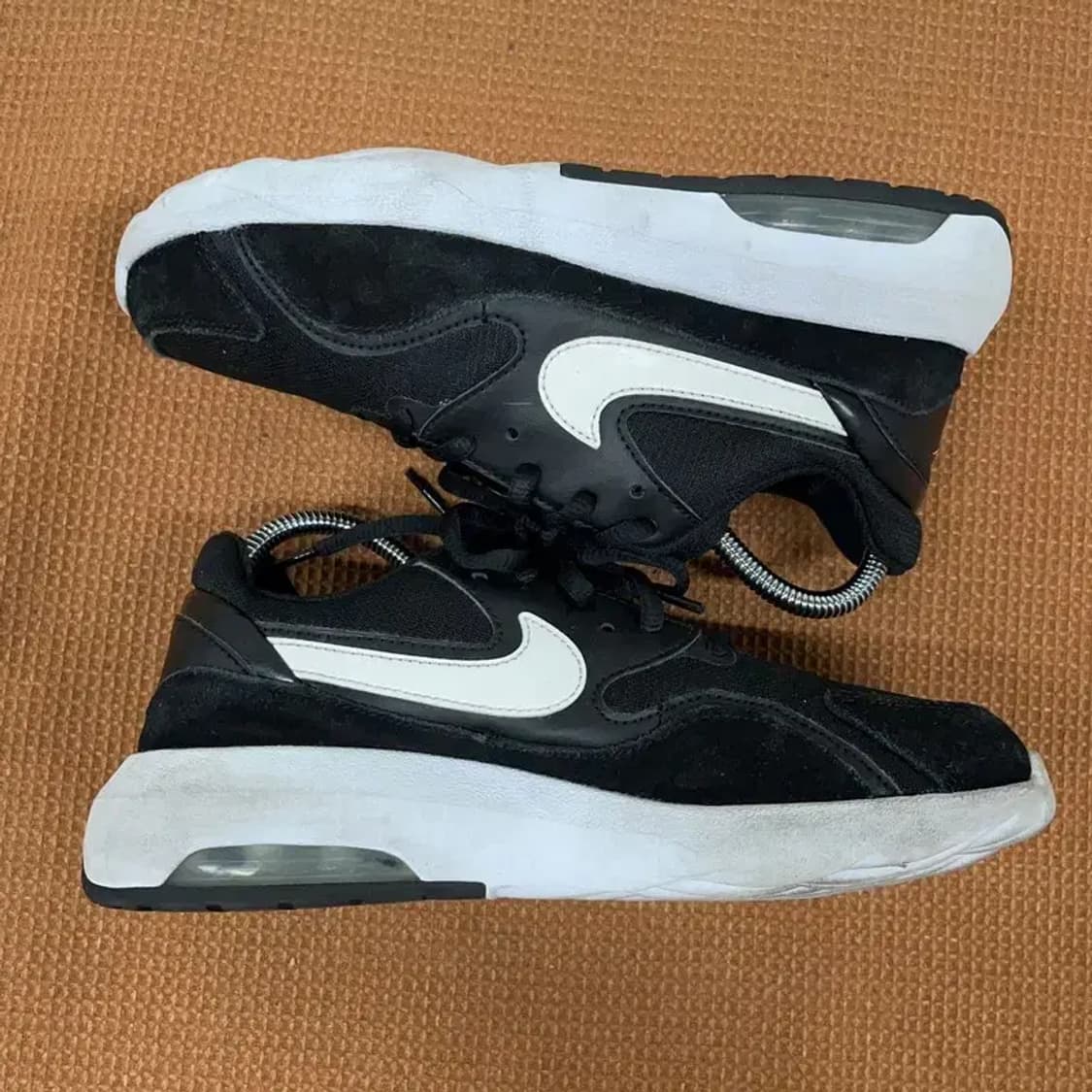 나이키 에어맥스 노스탤직 스니커즈 운동화 230 G08902 상품이미지3