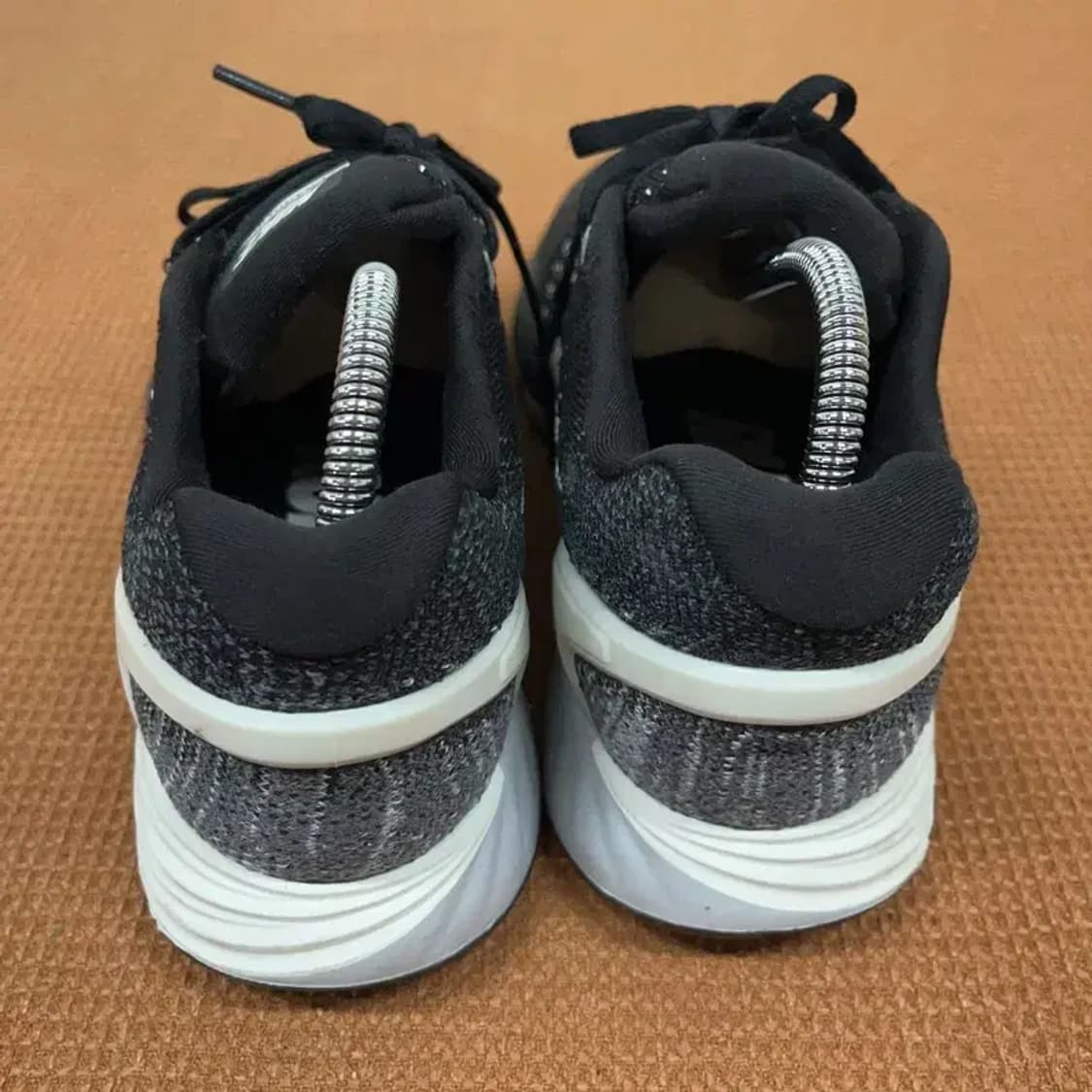 나이키 루나 글라이드 7 런닝화 운동화 240 G08904 상품이미지2