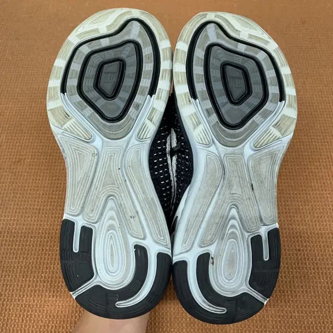 나이키 루나 글라이드 7 런닝화 운동화 240 G08904 상품이미지4