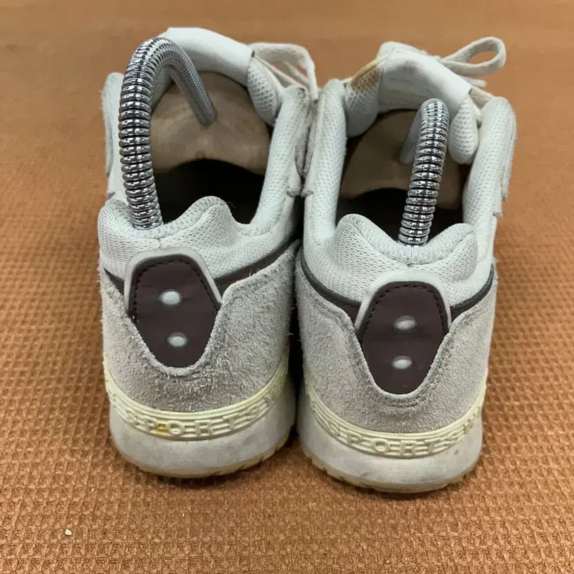 나이키 벤처 러너 스니커즈 운동화 240 G08906 상품이미지2