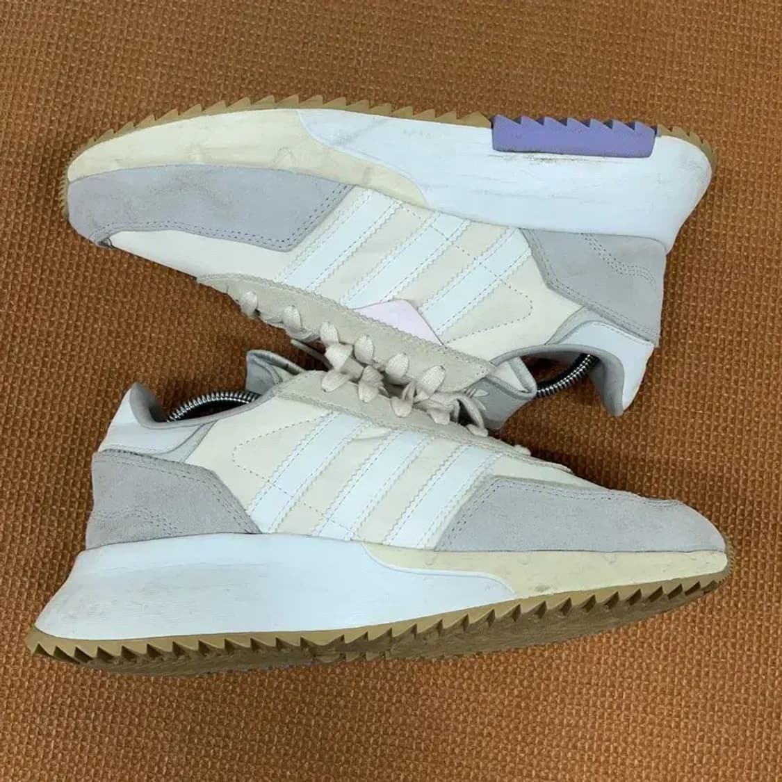 아디다스 레트로피 F2 스니커즈 운동화 255 G08914 상품이미지3