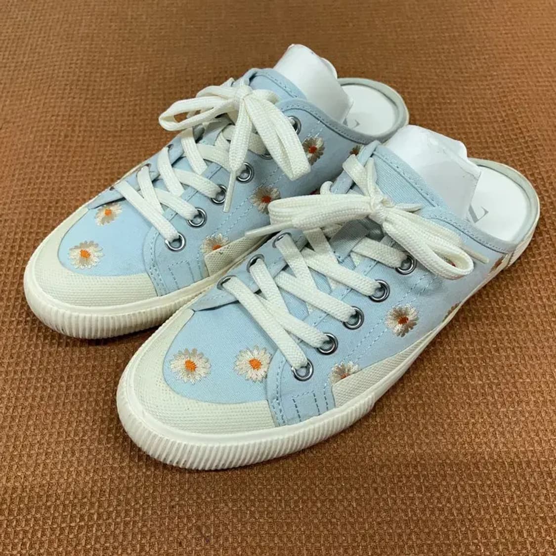 자라 ZARA 플라워 뮬 스니커즈 245 G08919 상품이미지1