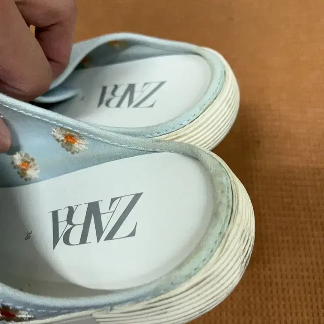 자라 ZARA 플라워 뮬 스니커즈 245 G08919 상품이미지6