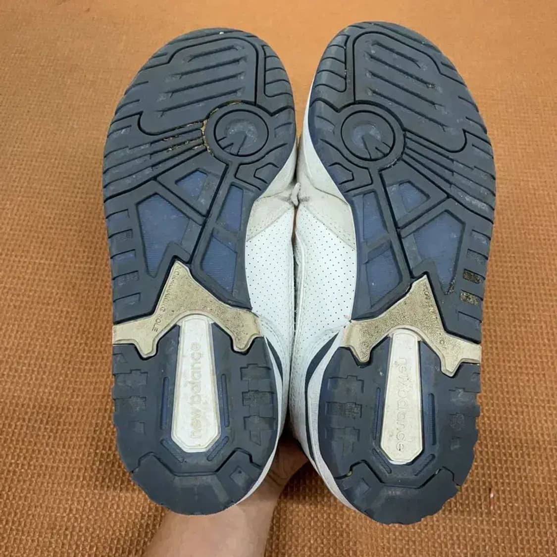 뉴발란스 550 스니커즈 운동화 245 G08929 상품이미지4