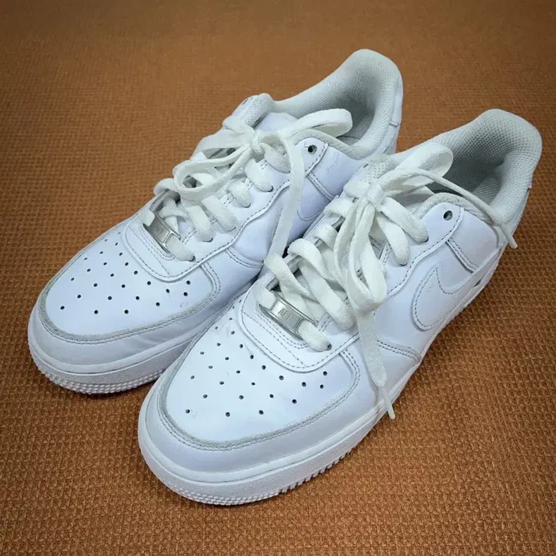 나이키 에어포스 1 07 화이트 스니커즈 운동화 245 G08940 상품이미지1