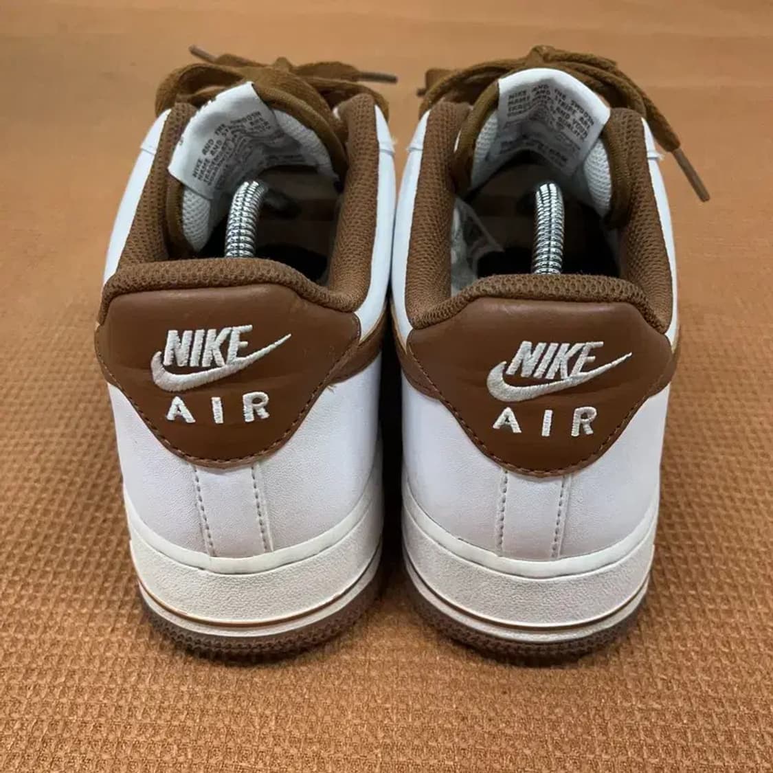 나이키 에어 포스 1 로우  피칸 스니커즈 운동화 275 G08959 상품이미지2