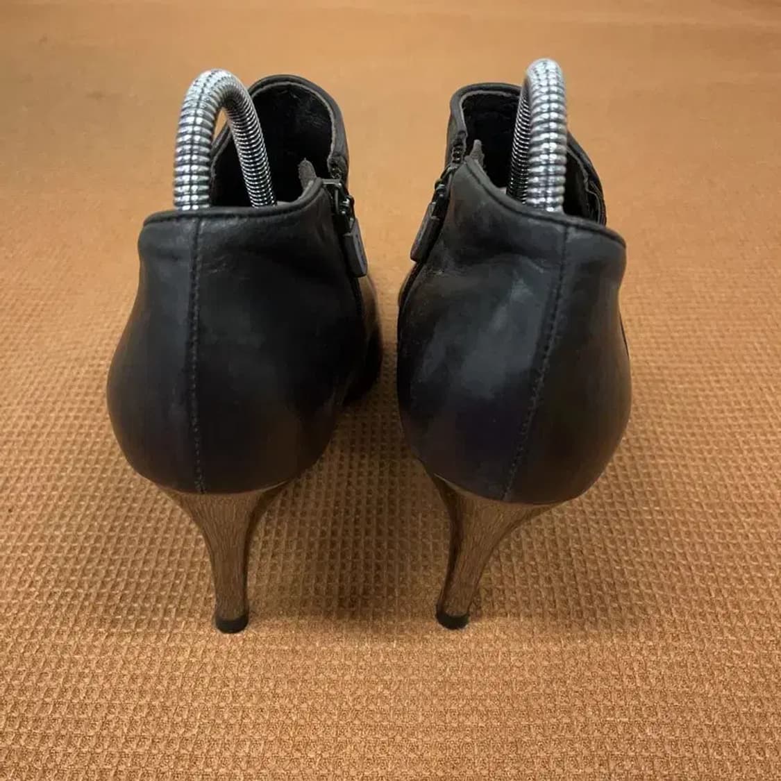 탠디 블랙 가죽 큐빅 하이힐 구두 부츠 250 G08979 상품이미지2