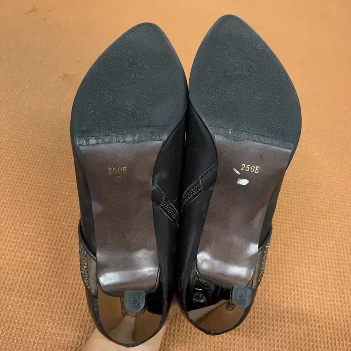 탠디 블랙 가죽 큐빅 하이힐 구두 부츠 250 G08979 상품이미지4