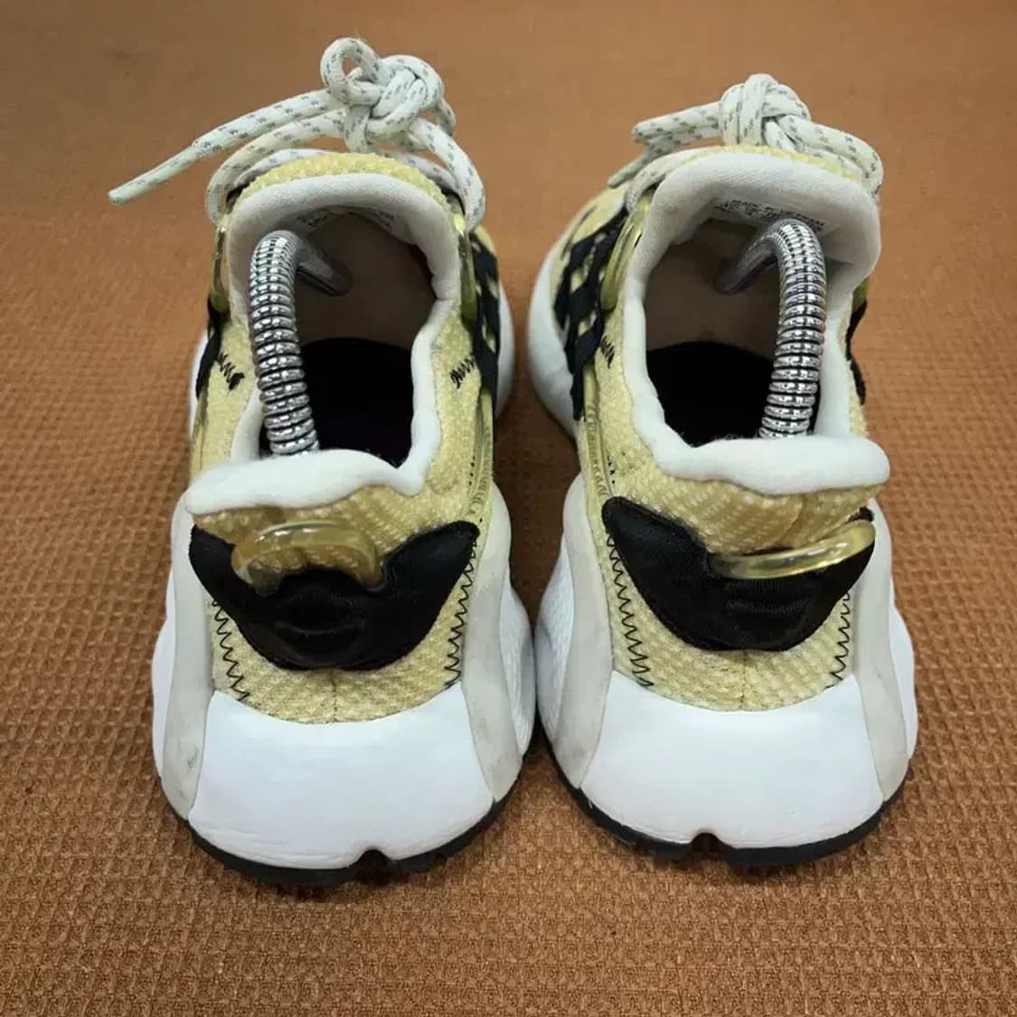 아디다스 렉시콘 베이지 운동화 신발 225 G08984 상품이미지2