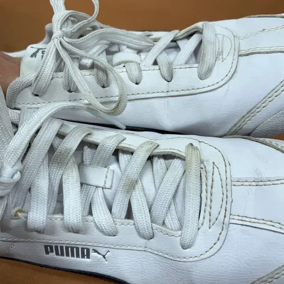 푸마 투리노 화이트 스니커즈 신발 245 G08985 상품이미지6