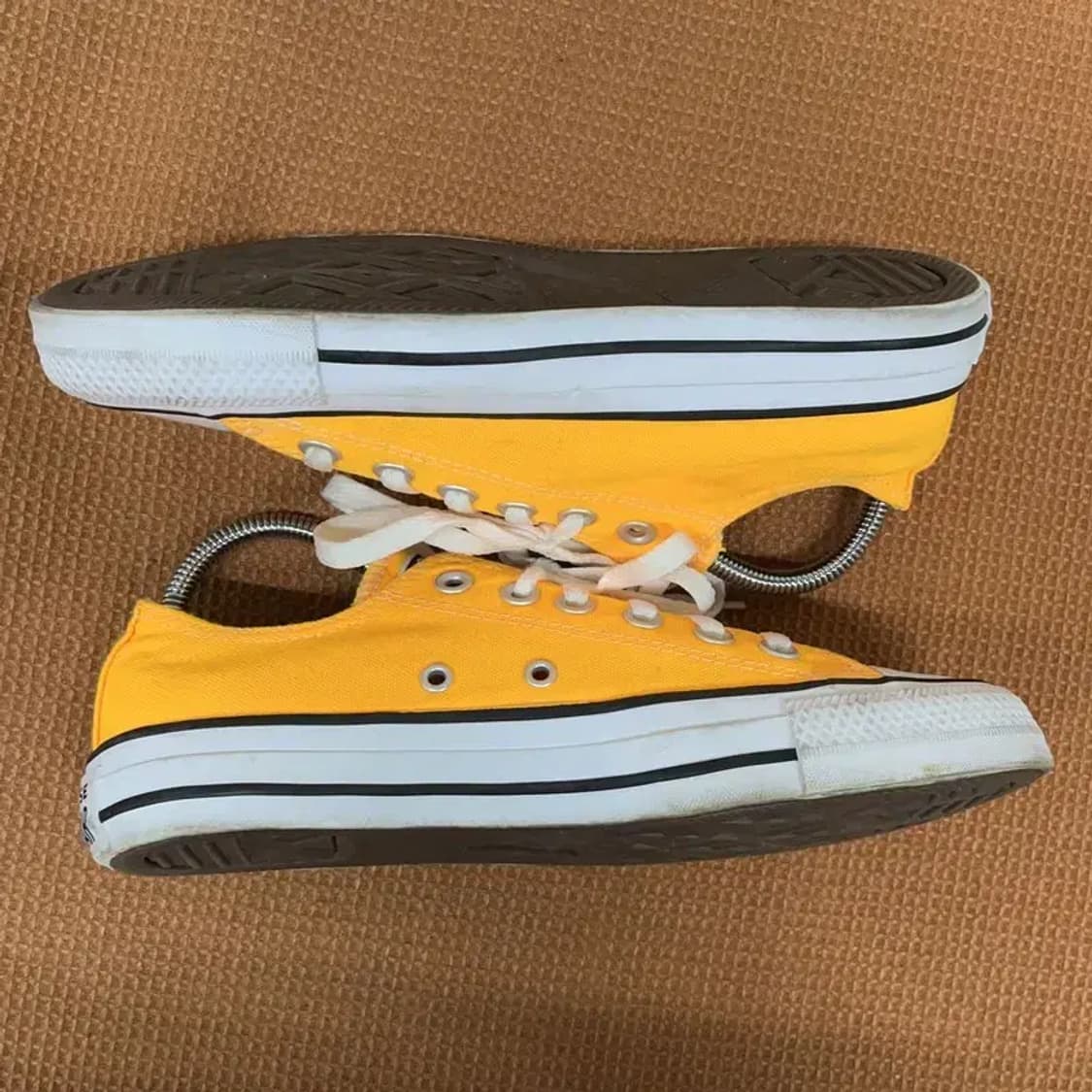 컨버스 척테일러 올스타 로우 옐로우 스니커즈 240 G08986 상품이미지3